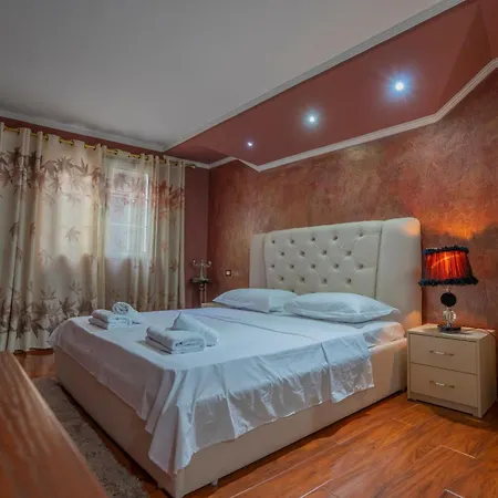 Carmen Hotel