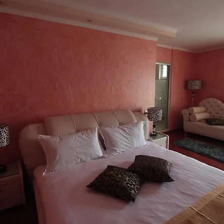 Carmen Hotel