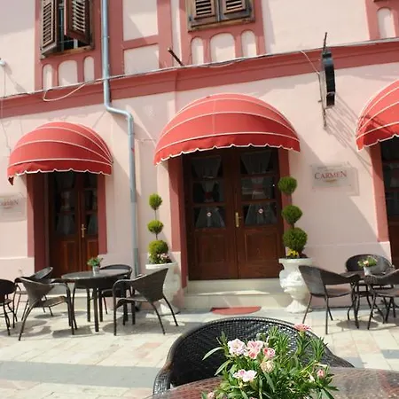 Hotel Carmen Shkoder